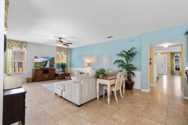 301 Las Fuentes Dr, Kissimmee, FL 34746 - photo 14