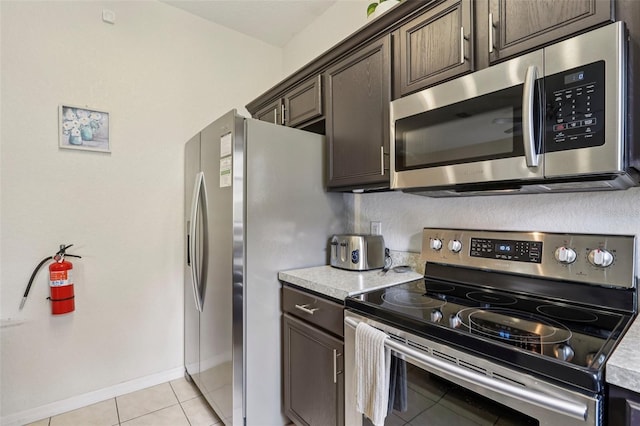 247 Calabria Ave, Davenport, FL 33897 - photo 11