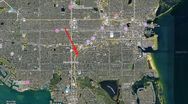1418 Erie St S, Saint Petersburg, FL 33712 - photo 8