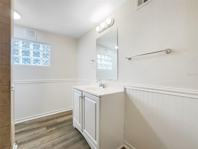 5201 72nd Way N, Saint Petersburg, FL 33709 - photo 18
