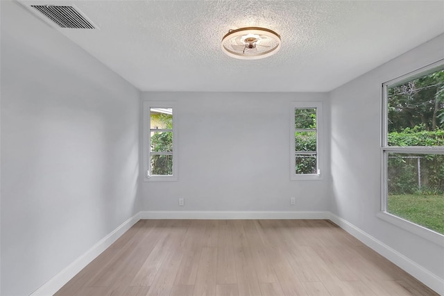 559 Vine Ave, Dunedin, FL 34698 - photo 10