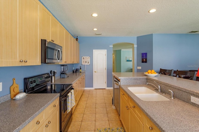 6830 Mapperton Dr, Windermere, FL 34786 - photo 16