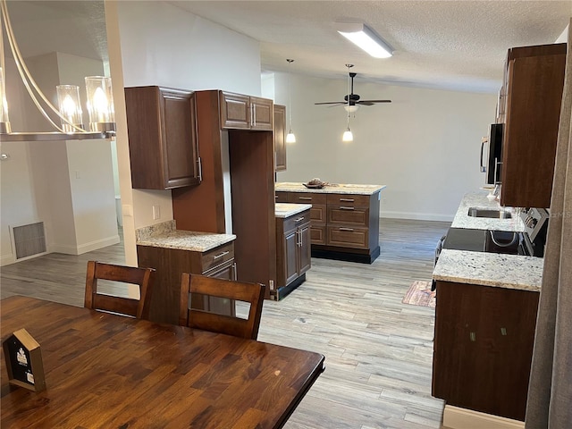 609 Rodney Dr, Altamonte Springs, FL 32701 - photo 14