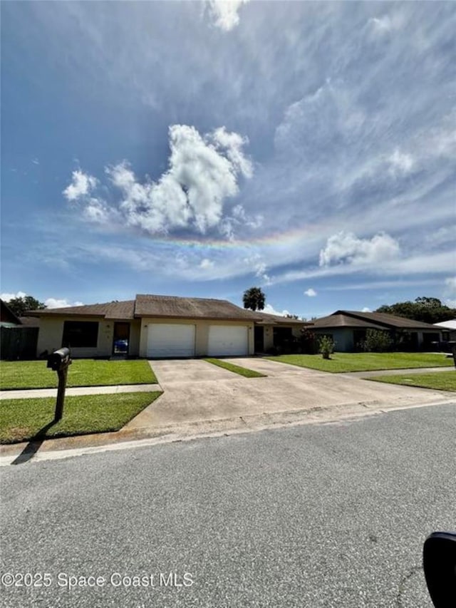 55 W Towne Pl, Titusville, FL 32796 - photo 1