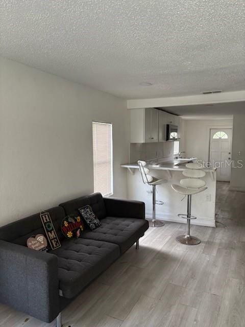 8006 N Marks St, Tampa, FL 33604 - photo 3