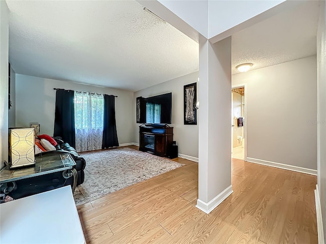 710 E 6th St, Apopka, FL 32703 - photo 16