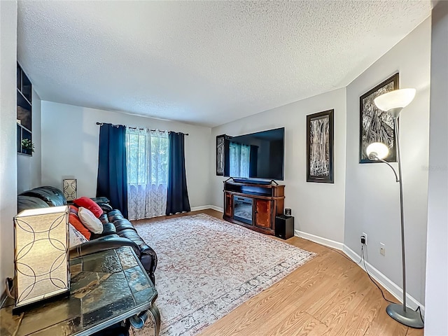710 E 6th St, Apopka, FL 32703 - photo 17