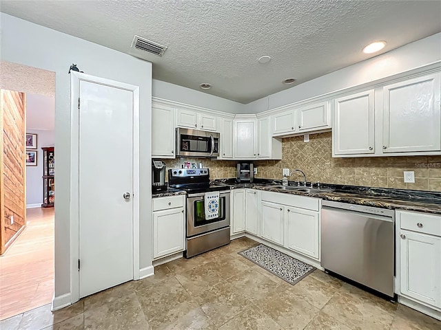 710 E 6th St, Apopka, FL 32703 - photo 23