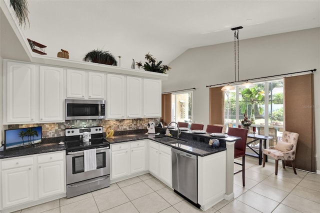 813 Winder Oaks Dr, Gotha, FL 34734 - photo 9