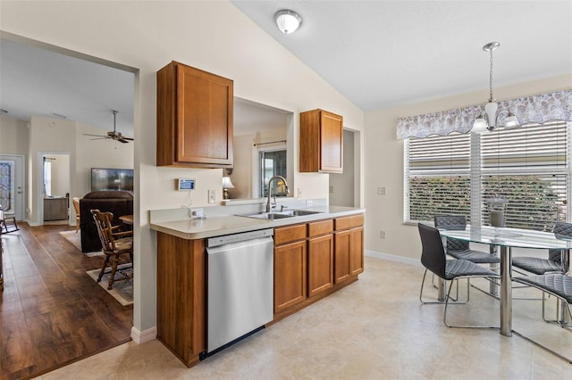 2542 Eldon Pl, The Villages, FL 32162 - photo 12