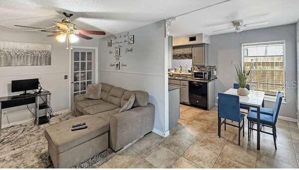 1246 Crossfield Dr, Apopka, FL 32703 - photo 14