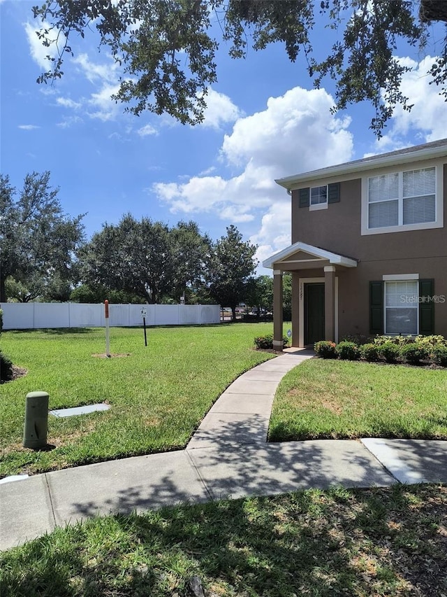 12387 Foxmoor Peak Dr, Riverview, FL 33579 - photo 1