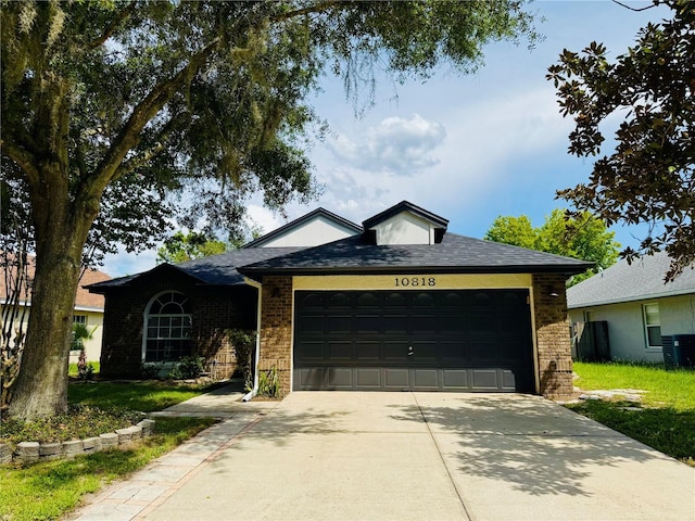 10818 Harkwood Blvd, Orlando, FL 32817 - photo 2