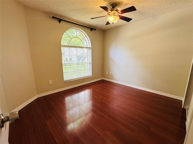 10818 Harkwood Blvd, Orlando, FL 32817 - photo 15