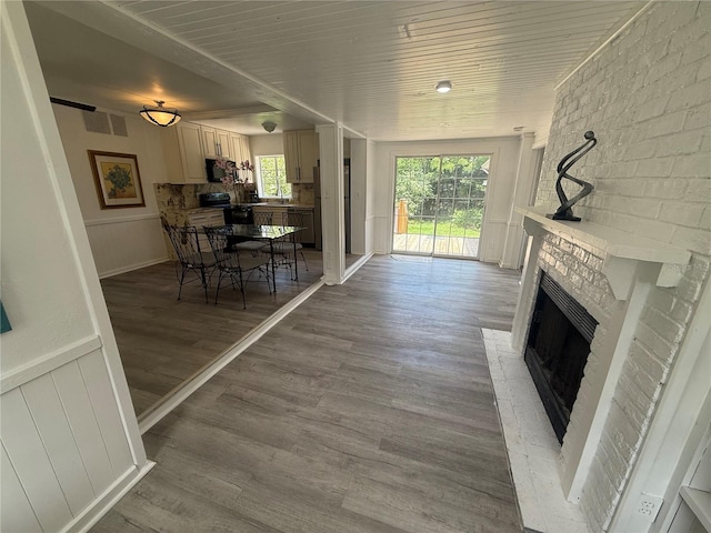 419 N Frankfort Ave, Deland, FL 32724 - photo 6