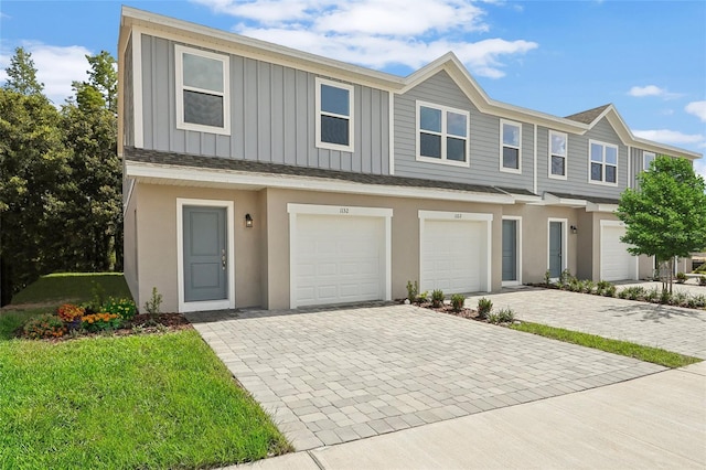 1501 Fan Palm Dr, Davenport, FL 33897 - photo 1