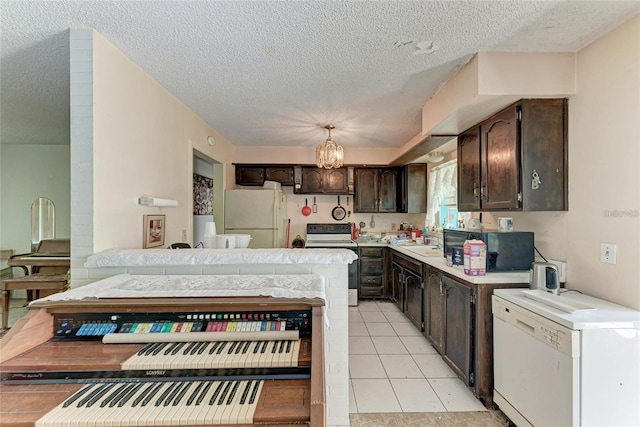 10095 Nassau Ct, Seminole, FL 33776 - photo 12