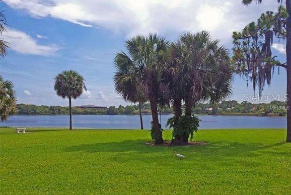 922 Lake Destiny Rd Unit E, Altamonte Springs, FL 32714 - photo 3