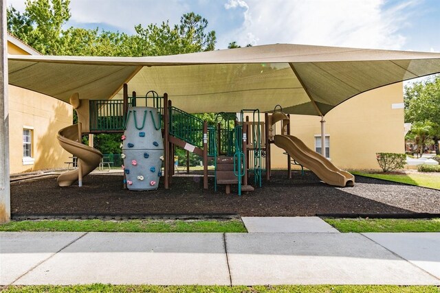 1005 Lake Berkley Dr, Kissimmee, FL 34746 - photo 24