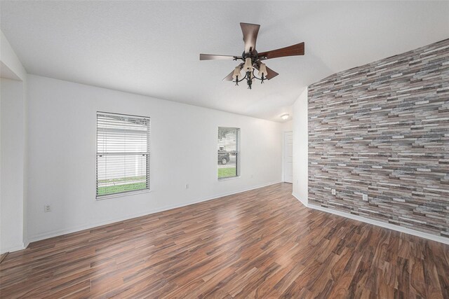 11814 Mango Cross Ct, Seffner, FL 33584 - photo 5