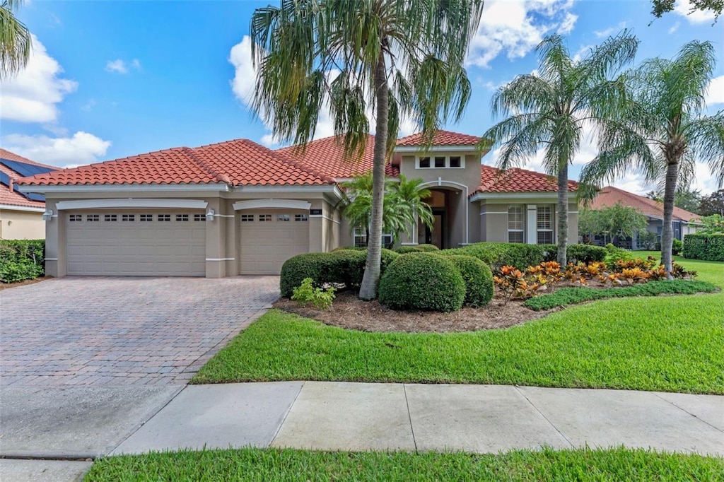 1220 Glenheather Dr, Windermere, FL 34786 - photo 1