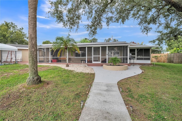 67 Lake Henry Dr, Lake Placid, FL 33852 - photo 1