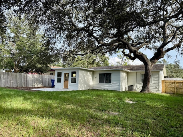 918 7th Ave SW, Largo, FL 33770 - photo 28