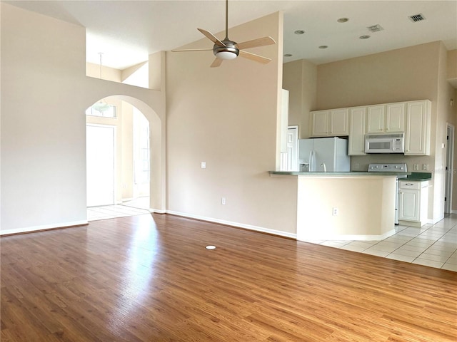 121 Sand Pine Ln, Davenport, FL 33837 - photo 4
