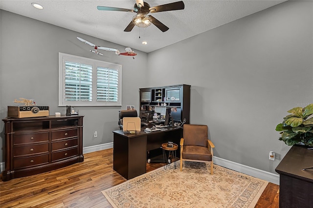 7710 Dawberry Ct, Orlando, FL 32819 - photo 22