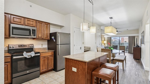 12527 Floridays Resort Dr Unit 410E, Orlando, FL 32821 - photo 2