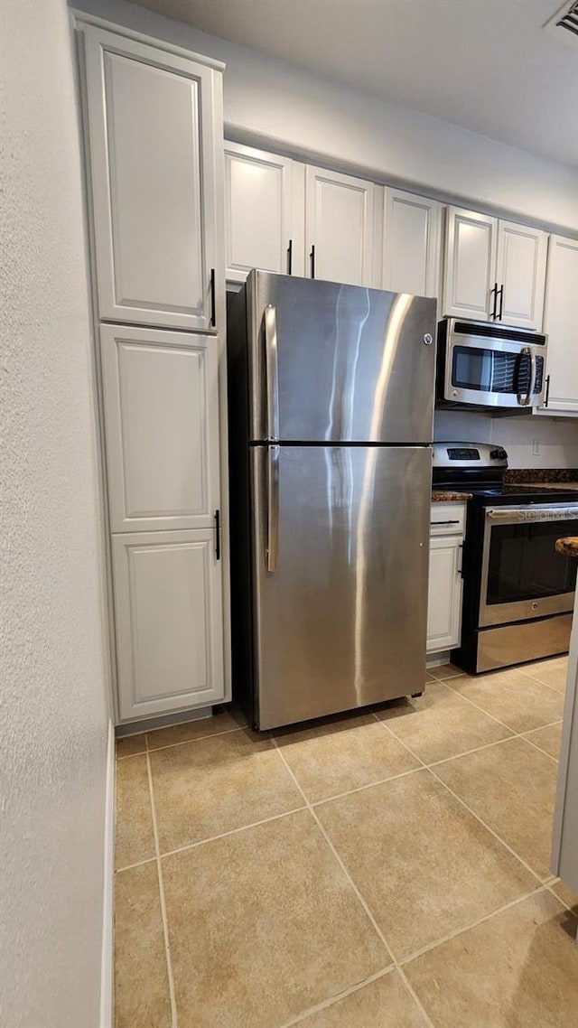 2616 Bella Vista Dr, Davenport, FL 33897 - photo 13