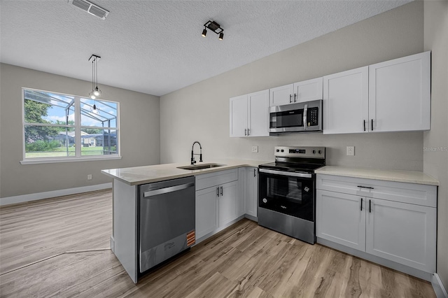 303 Earlmont Pl, Davenport, FL 33896 - photo 16