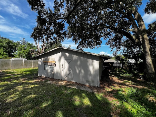 495 Fern Ave, Tavares, FL 32778 - photo 3