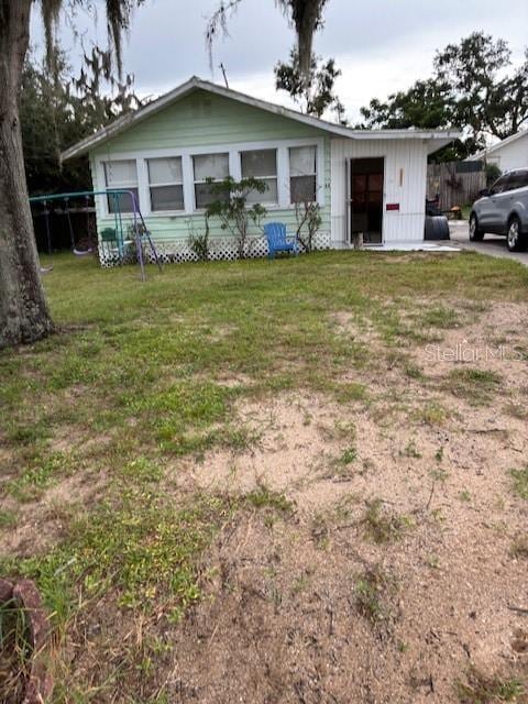 33 W F St, Frostproof, FL 33843 - photo 1