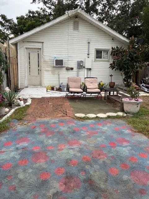 33 W F St, Frostproof, FL 33843 - photo 2