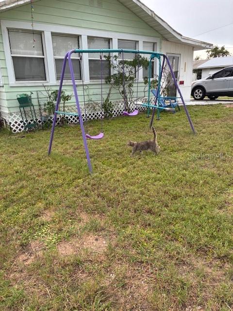 33 W F St, Frostproof, FL 33843 - photo 3