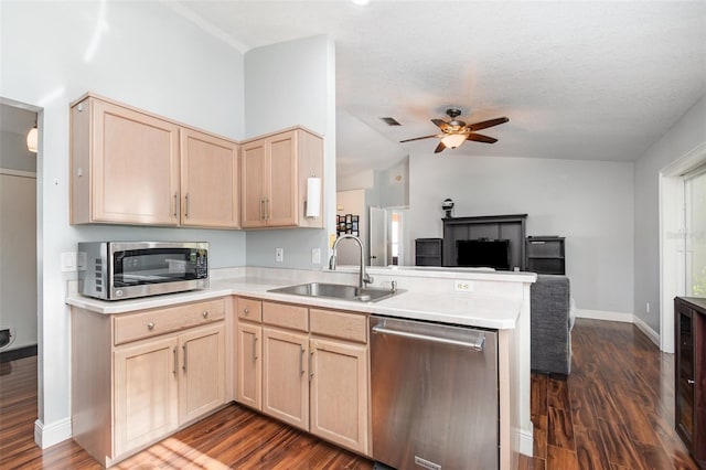 15625 Kensington Trl, Clermont, FL 34711 - photo 11