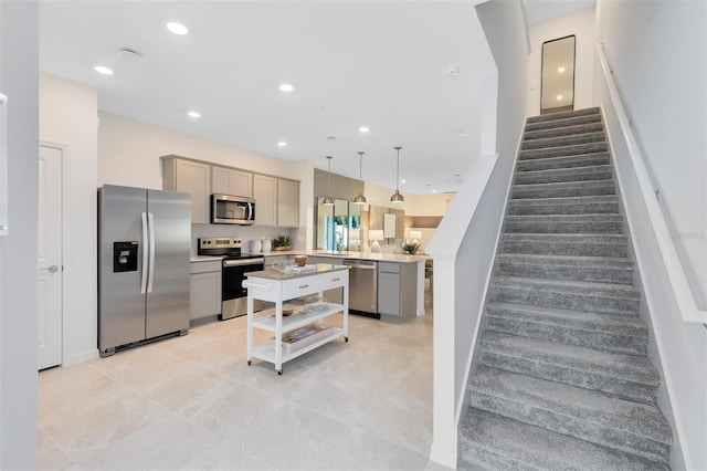 3346 Canyon Bay Pt, Sanford, FL 32773 - photo 4