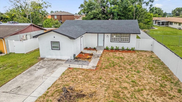 1730 Ave C NE, Winter Haven, FL 33881 - photo 2