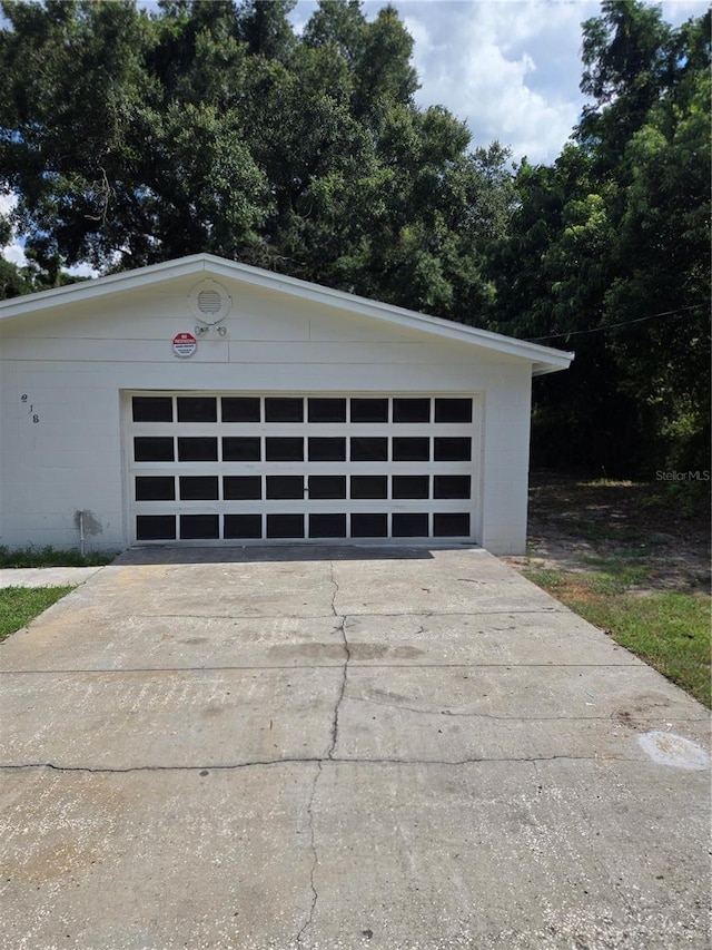 218 E 11th St, Apopka, FL 32703 - photo 3