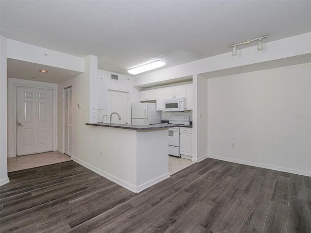 5090 Fairways Cir Unit H206, Vero Beach, FL 32967 - photo 12
