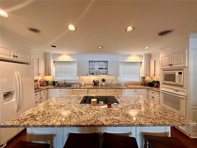 1311 Lake Shore Dr, Orlando, FL 32803 - photo 4