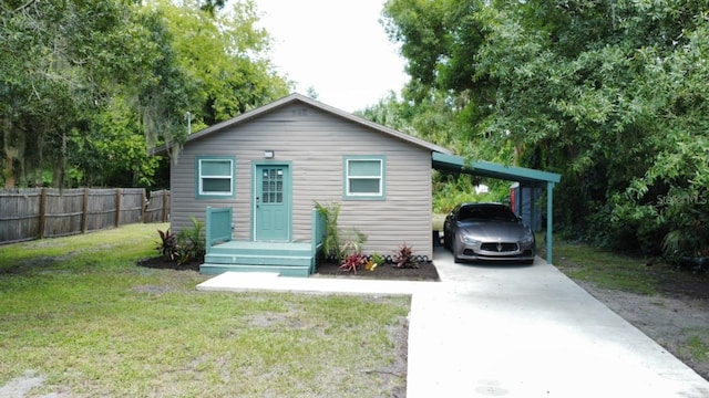 1811 W Alexander Ave, Sanford, FL 32771 - photo 1
