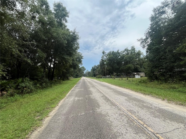 Listing photo 2 for TBD Sioux Ave, Interlachen FL 32148