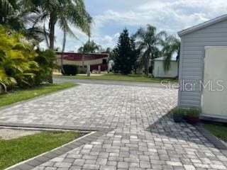 Listing photo 2 for 3925 SW 6th Gln Unit 142, Okeechobee FL 34974