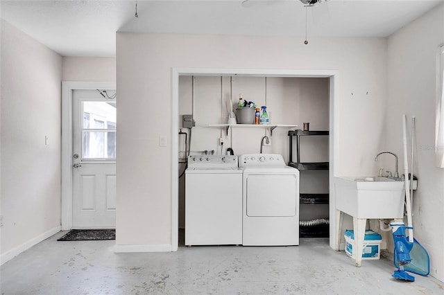 laundry area featuring washer and clothes dryer