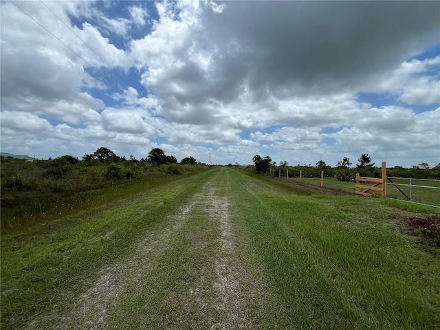 Listing photo 3 for 19092 NW 250th St, Okeechobee FL 34972