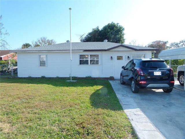 view of front of home with a front yard