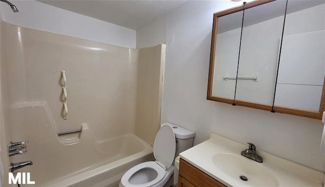 3007 SE 34th Ct, Okeechobee, FL 34974 - full bathroom with shower / bath combination, vanity, and toilet
