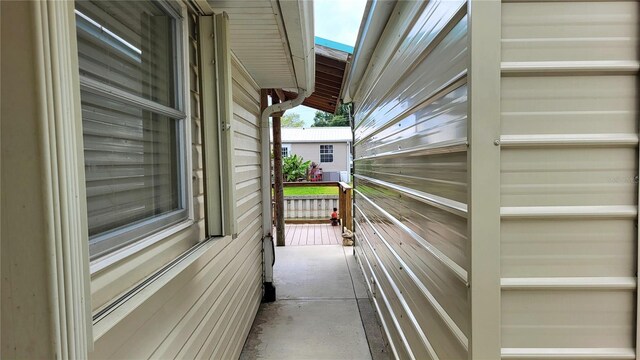 1066 5th St, Okeechobee, FL 34974 - view of side of home